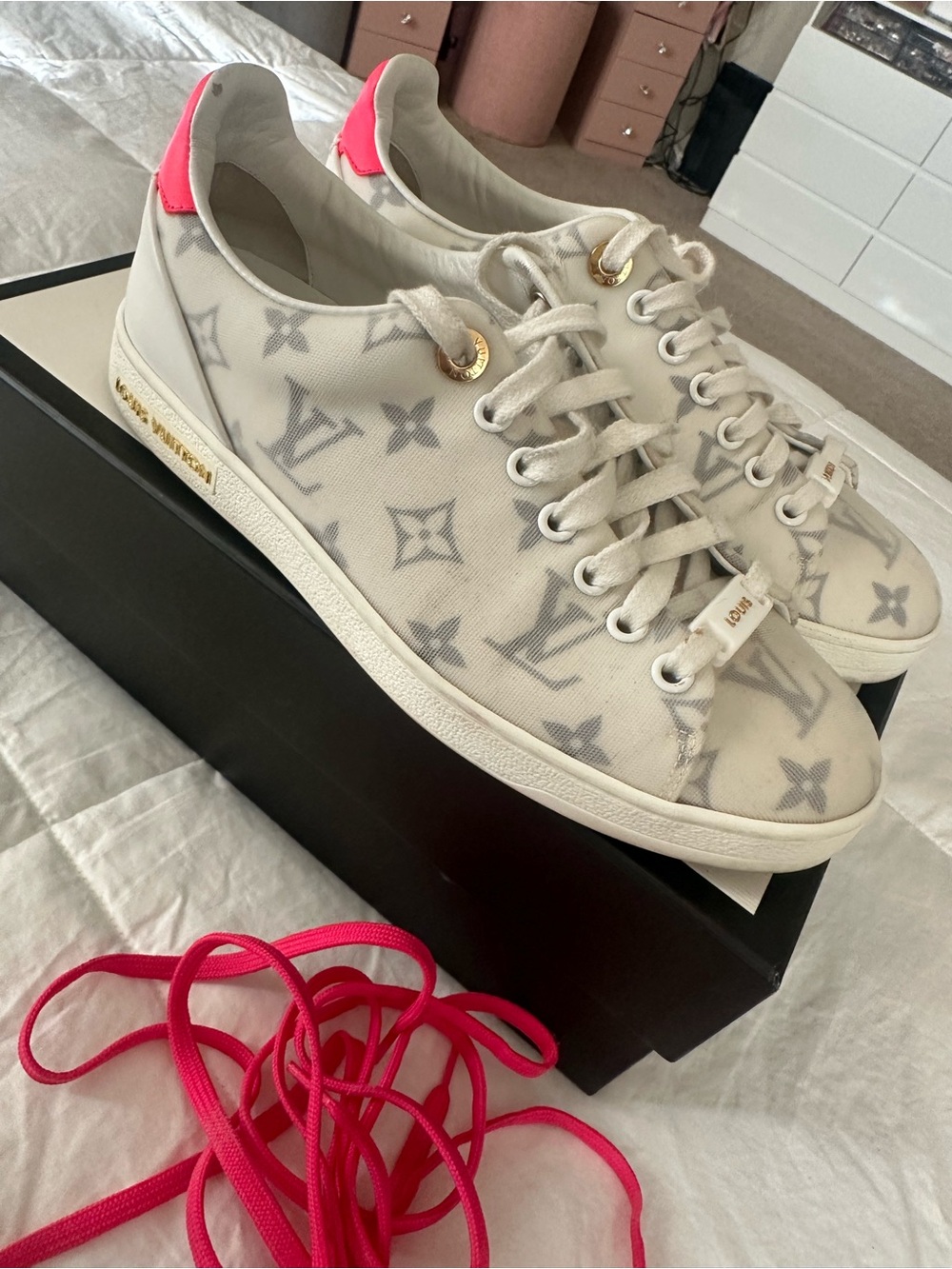 Louis Vuitton Cream Monogram Low-Top Sneakers with Pink Heel Tab